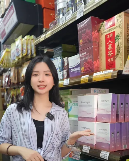 Kura Mynis at Herbal2U, Cheras